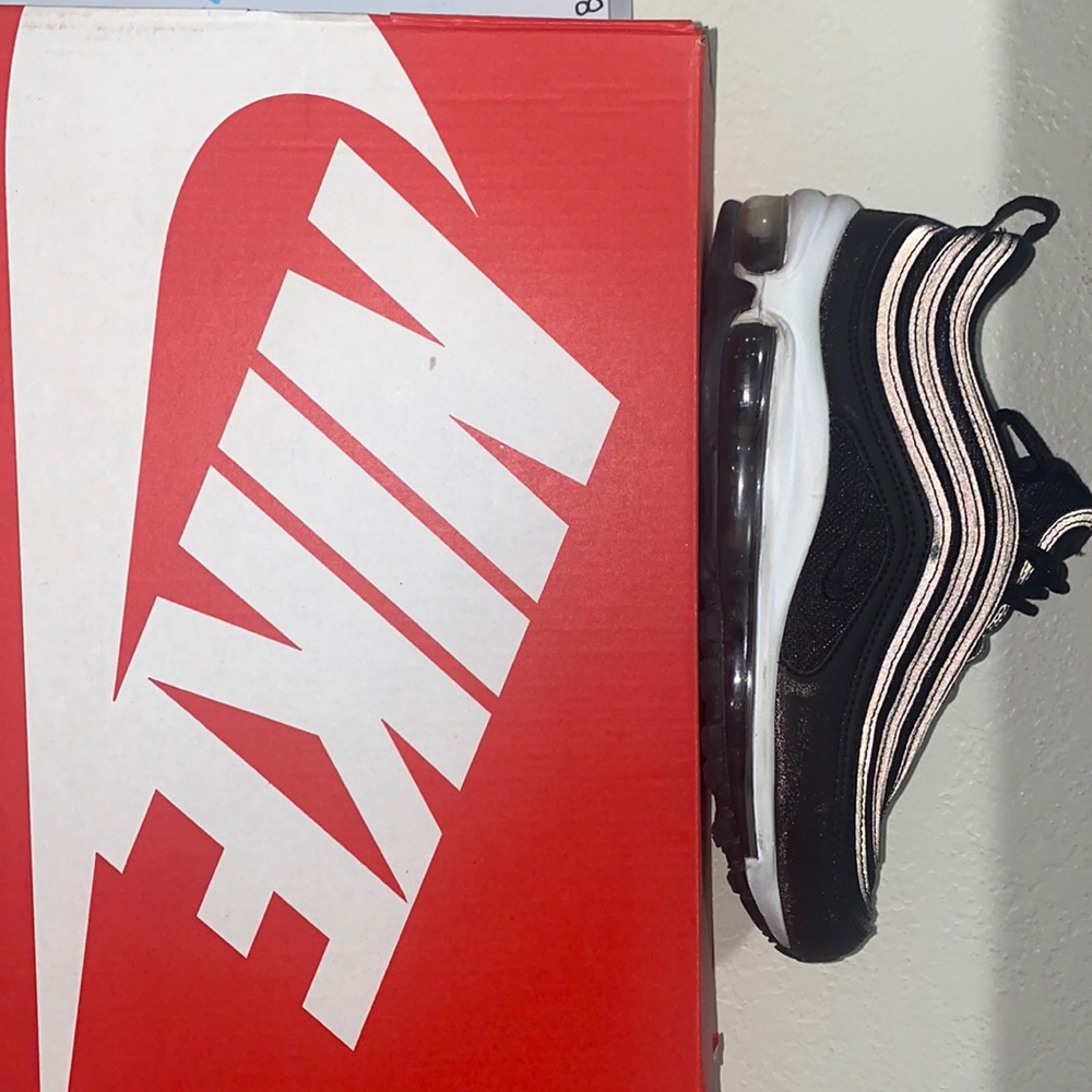 Nike shoes
